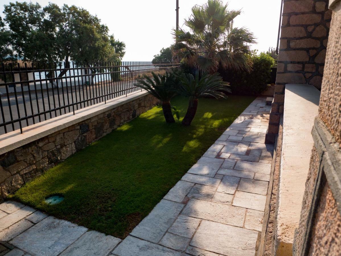 Vila Stone House Khloi Exteriér fotografie