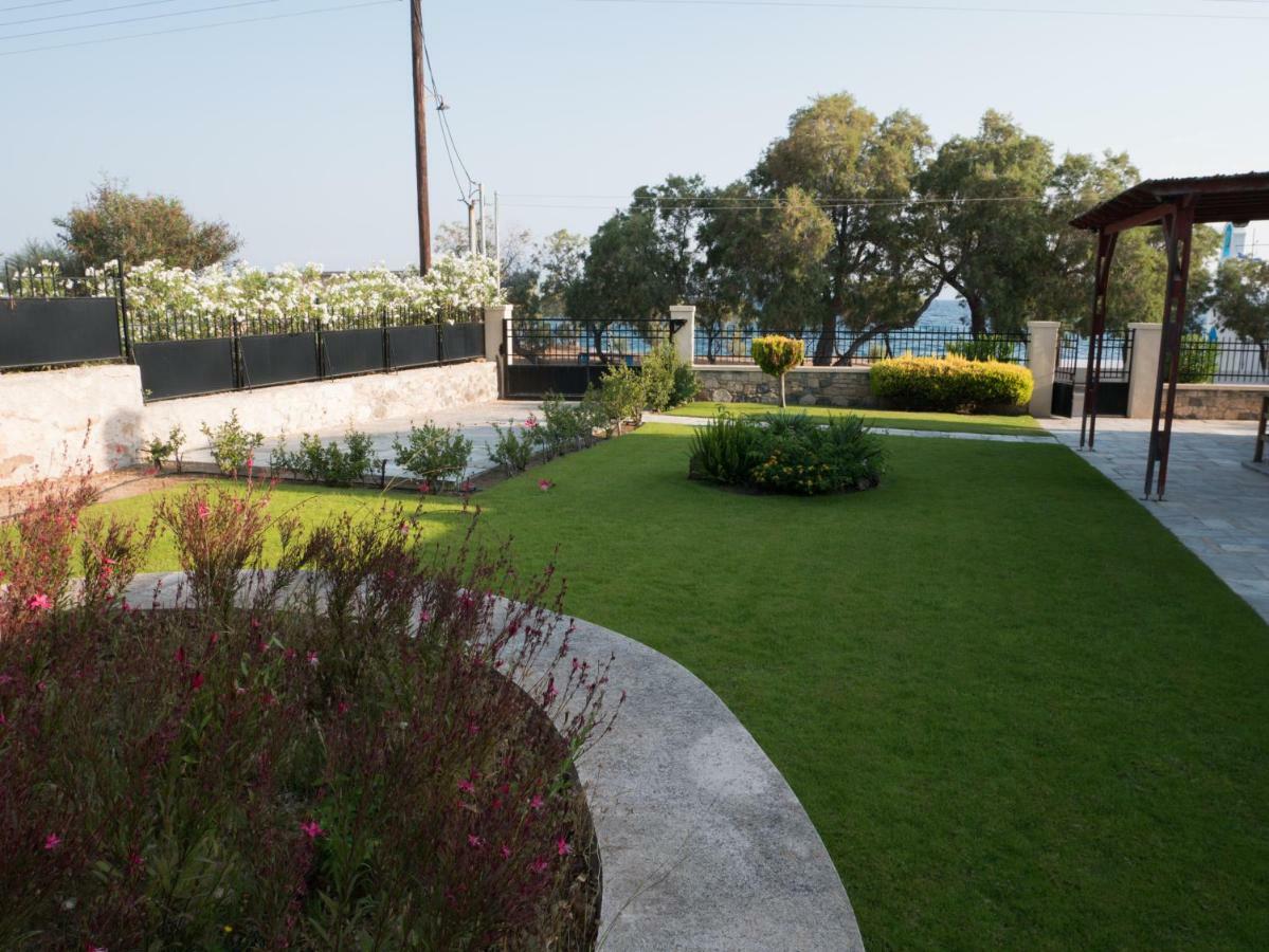 Vila Stone House Khloi Exteriér fotografie